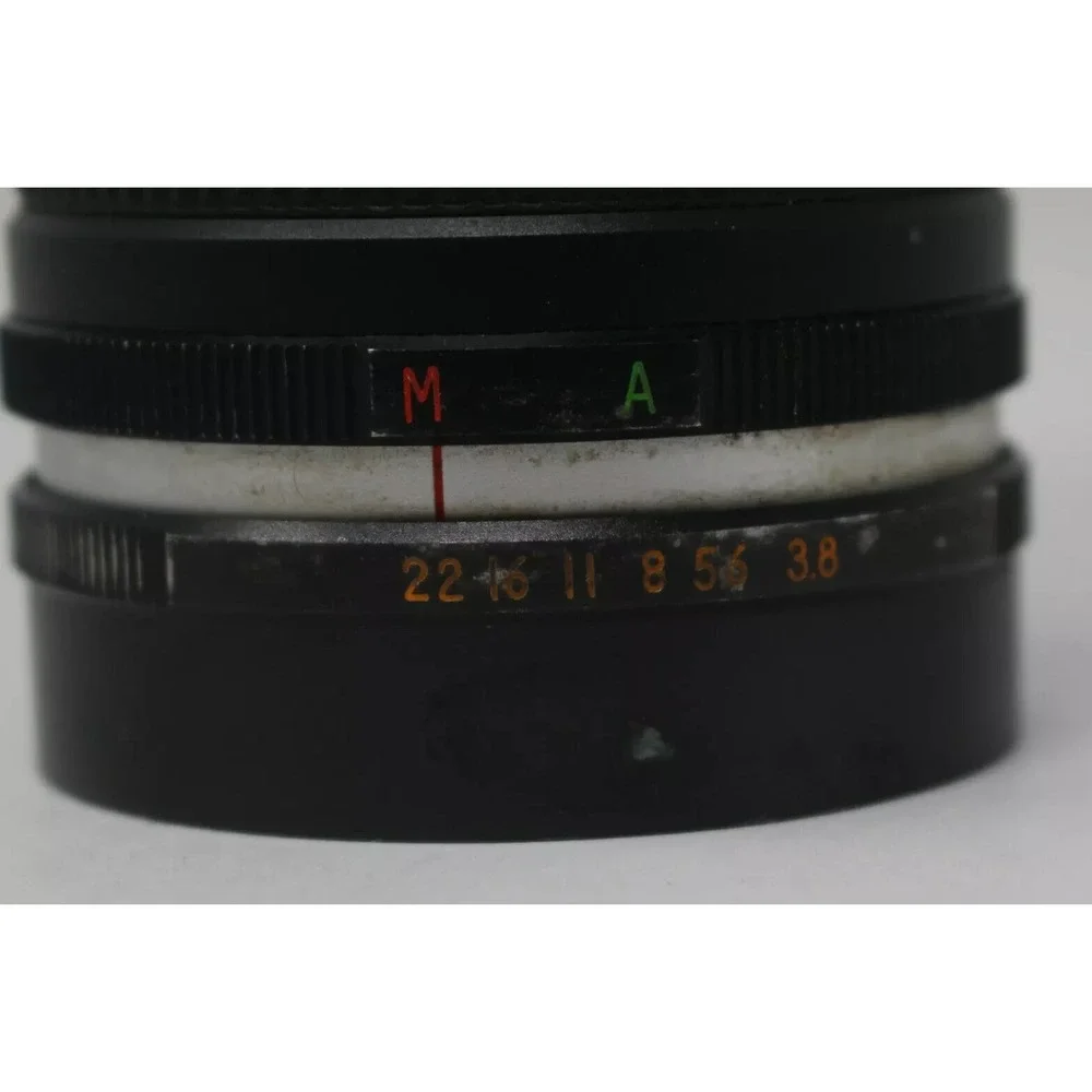 Venus Optics Auto Zoom 1:3.8 f=85-205mm Lens‎ No 482661